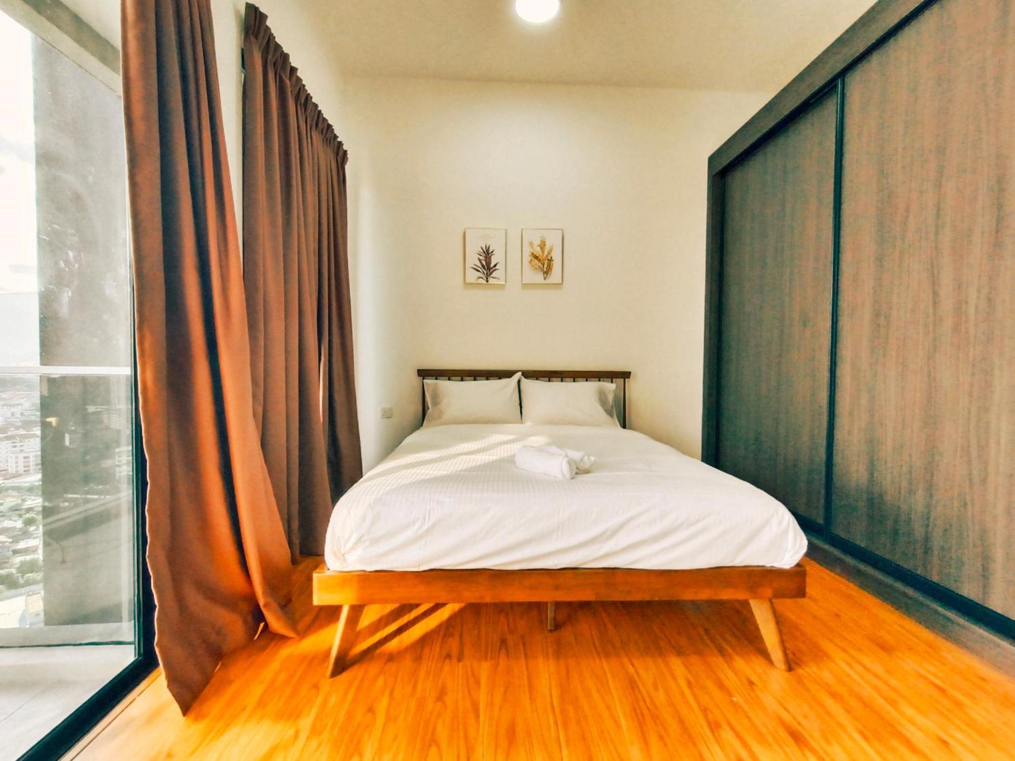 New Georgetown Instagramable 2Br Homestay For 10Pax 无敌美景两房民宿 Beacon Executive Suite المظهر الخارجي الصورة
