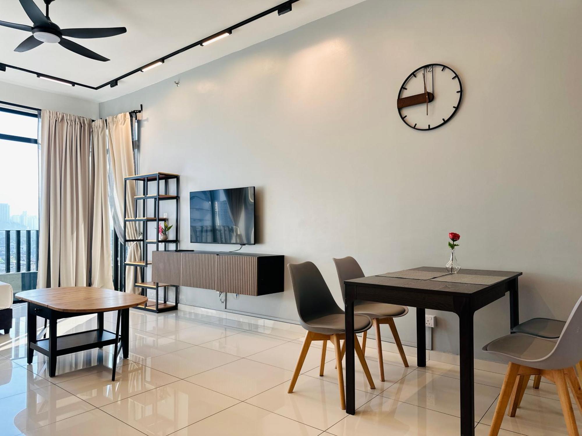 New Georgetown Instagramable 2Br Homestay For 10Pax 无敌美景两房民宿 Beacon Executive Suite المظهر الخارجي الصورة