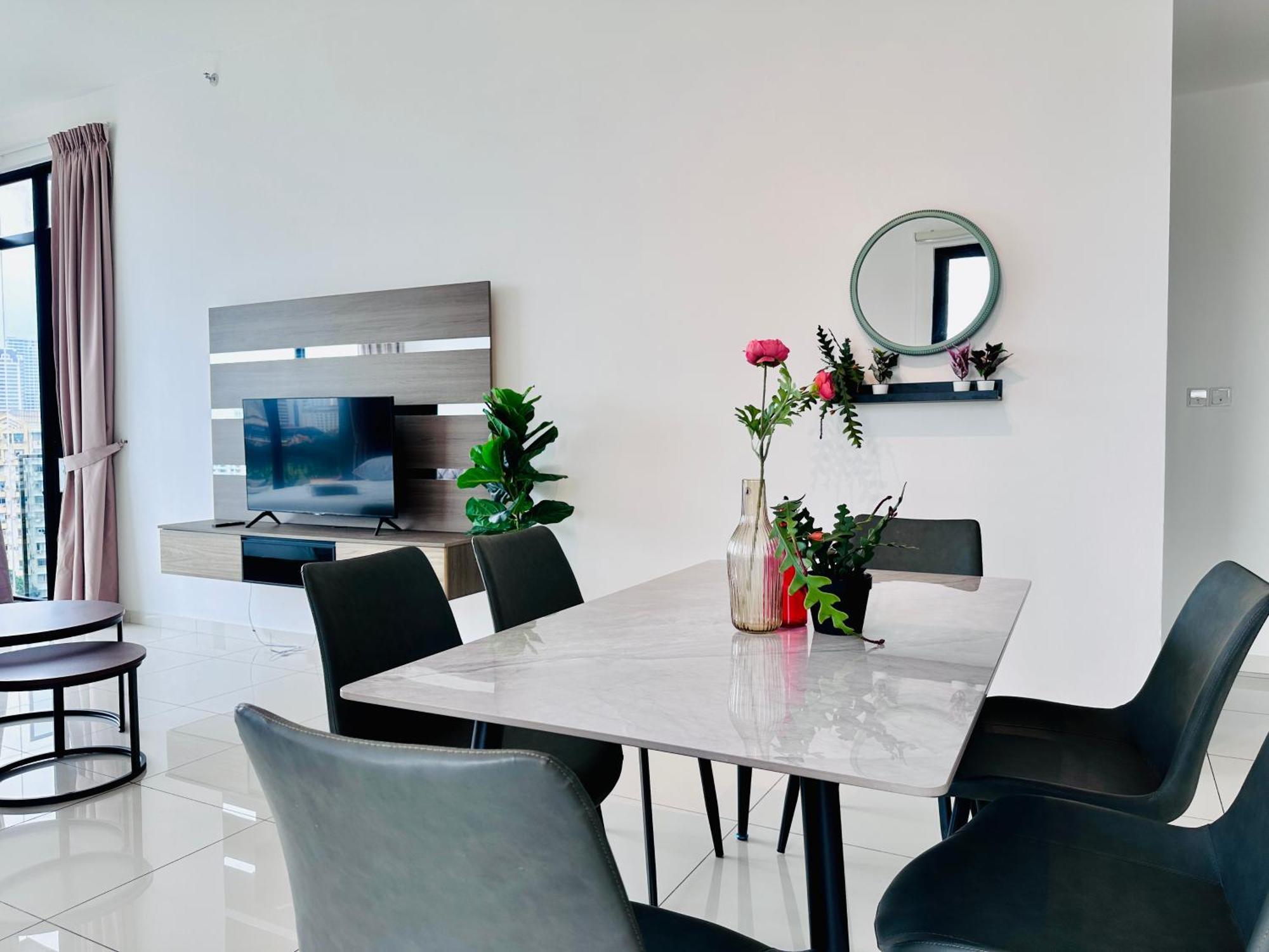 New Georgetown Instagramable 2Br Homestay For 10Pax 无敌美景两房民宿 Beacon Executive Suite المظهر الخارجي الصورة