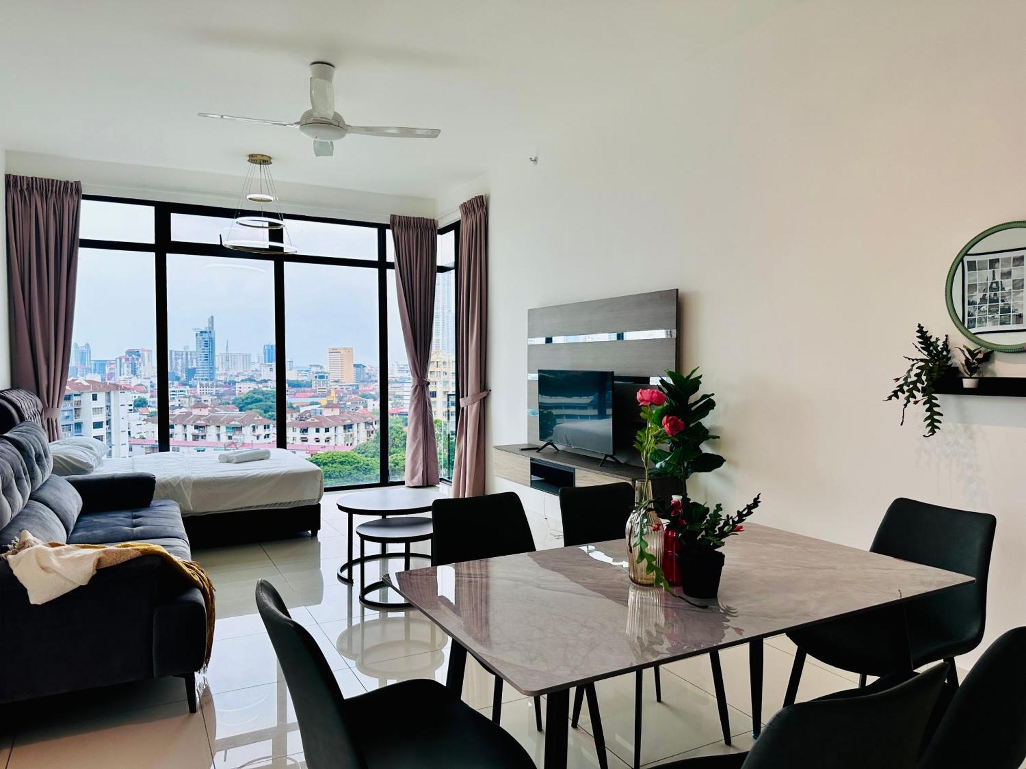 New Georgetown Instagramable 2Br Homestay For 10Pax 无敌美景两房民宿 Beacon Executive Suite المظهر الخارجي الصورة